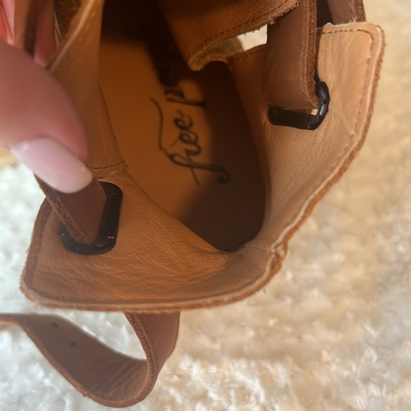 Free People - Bungalow Clog Boot - size 36/6 us - Picture 9 of 9